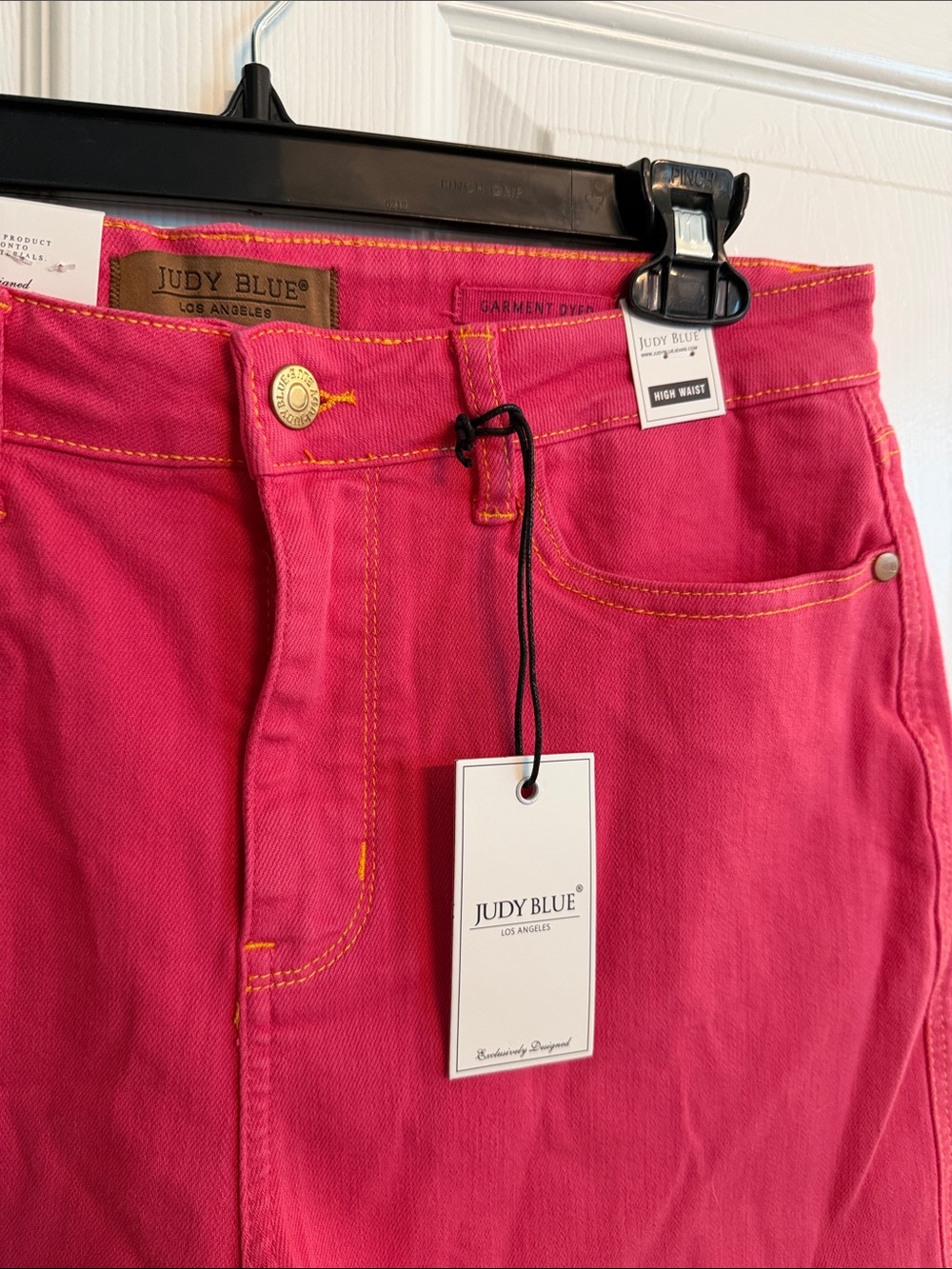 Judy Blue Hot Pink High Waisted Denim Shorts - Size XL NWT - Picture 2 of 5